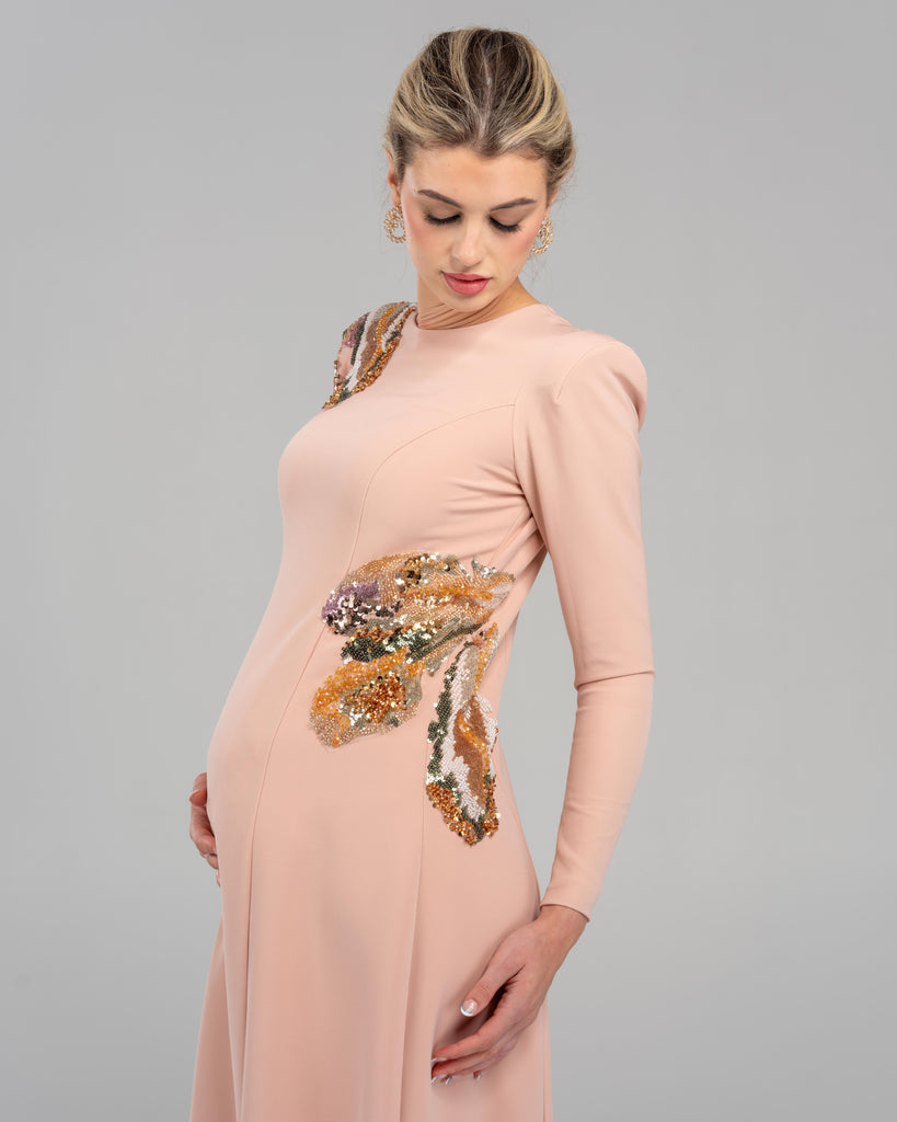 Maternity Elegance