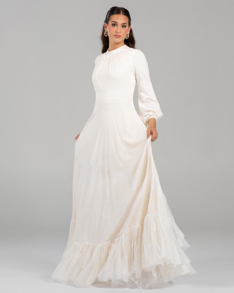 Ivory Lace Amore Gown