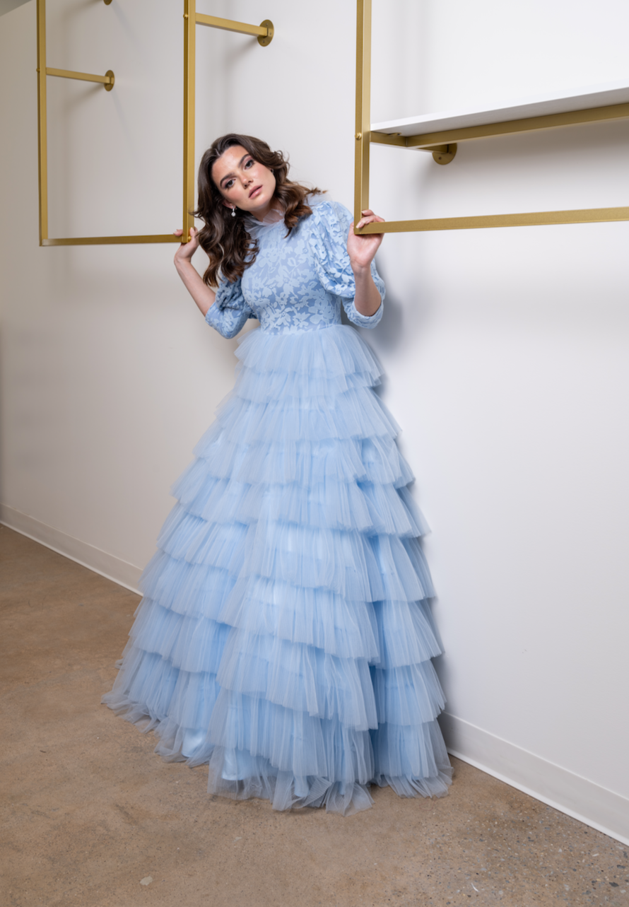 layered tulle dress with sleeves LW401